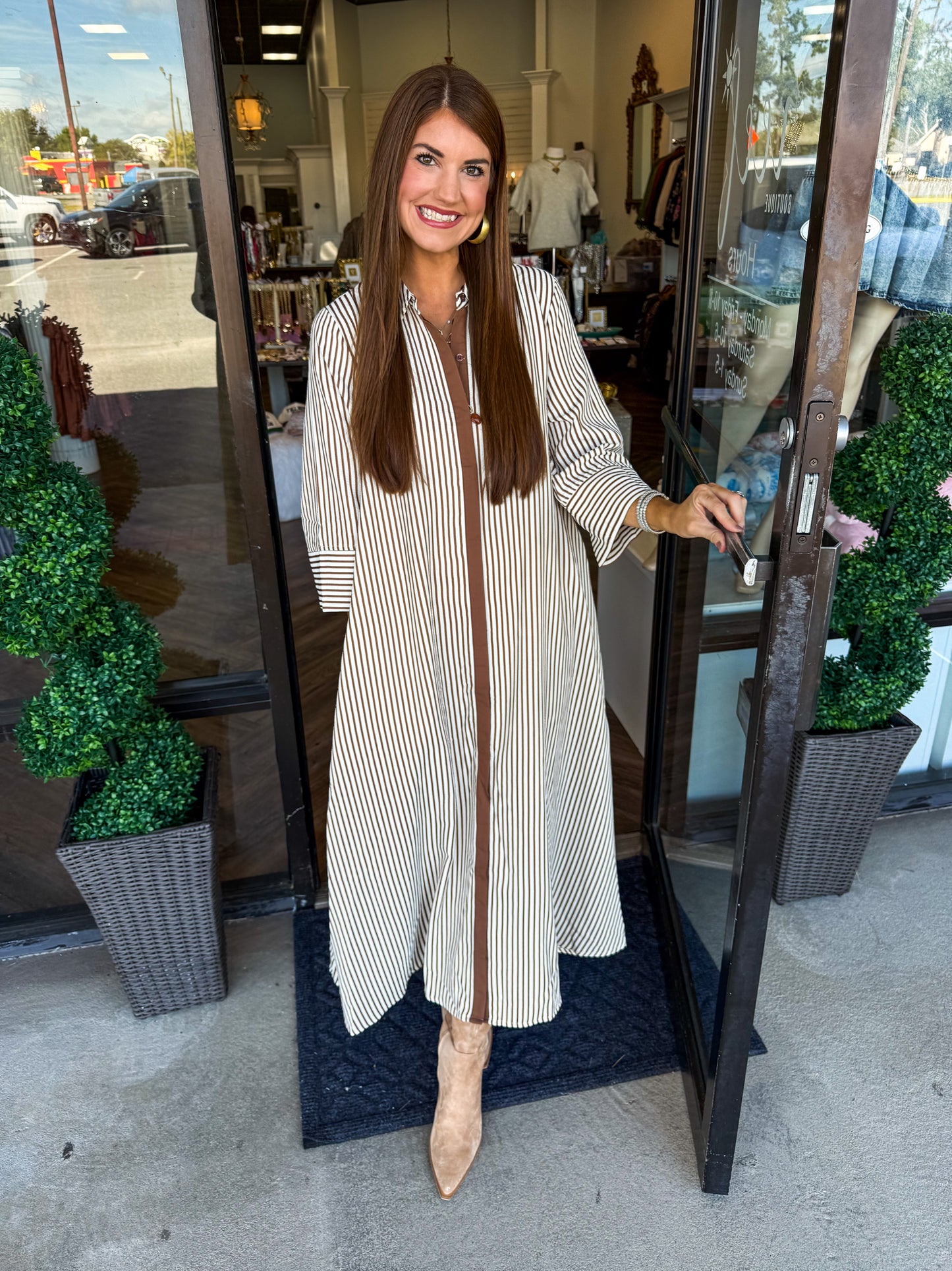 Flowy Striped Midi Dress: Brown