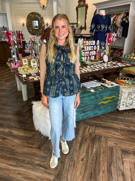 Vine Quilted Vest: Navy