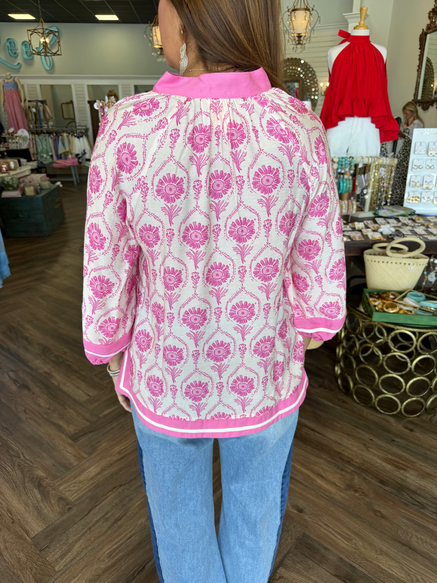 Retro Design Top: Pink