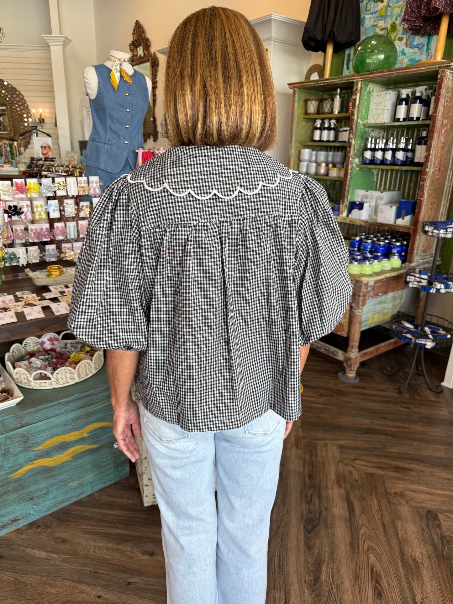 Scalloped Plaid Top: Black