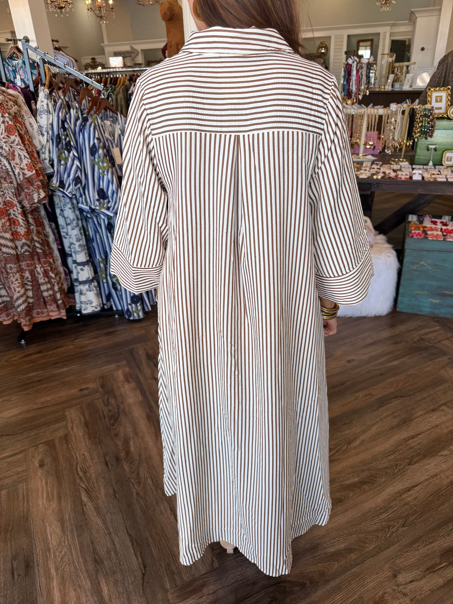Flowy Striped Midi Dress: Brown
