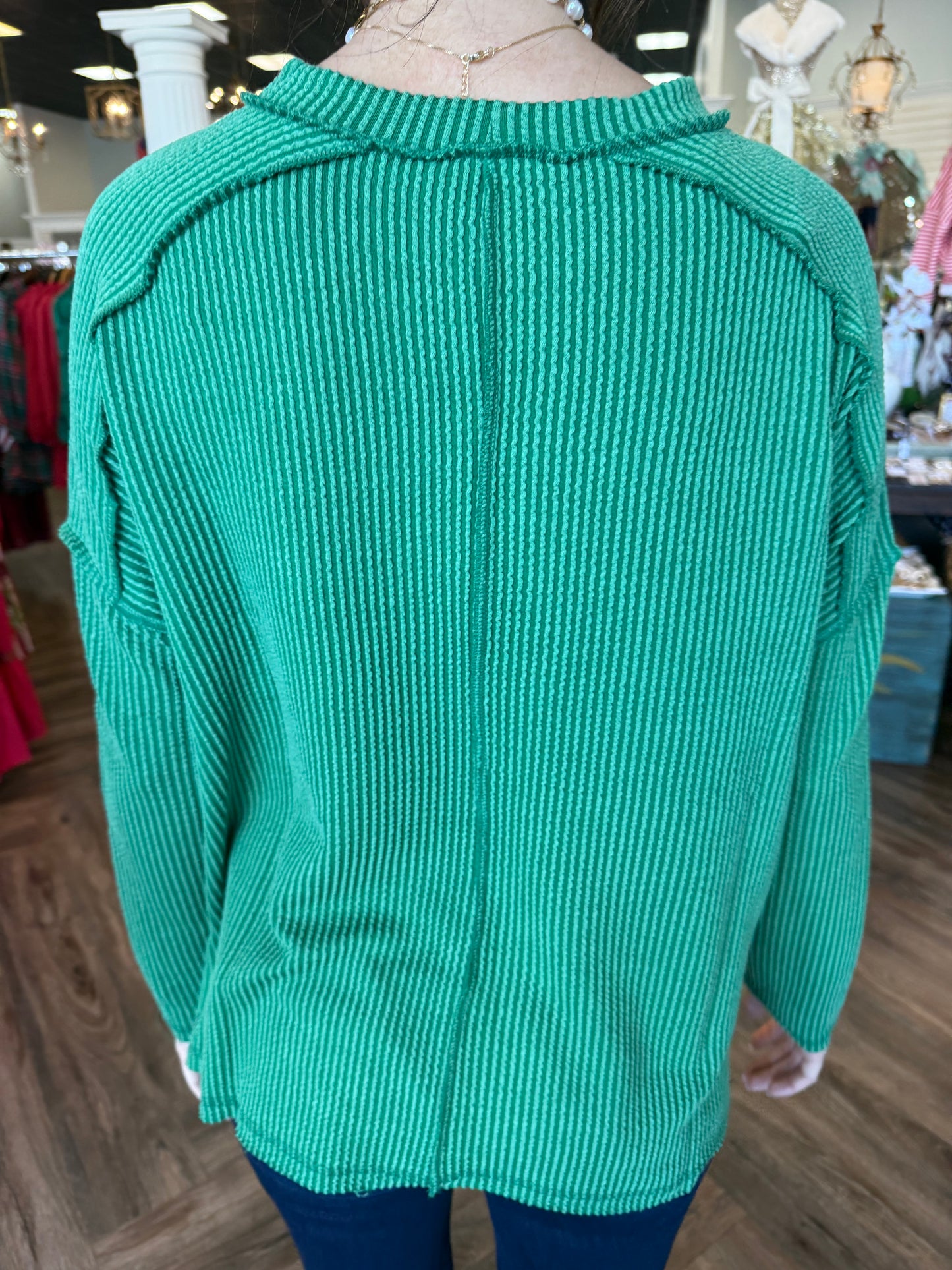 Raised Rib Top: Dk Green