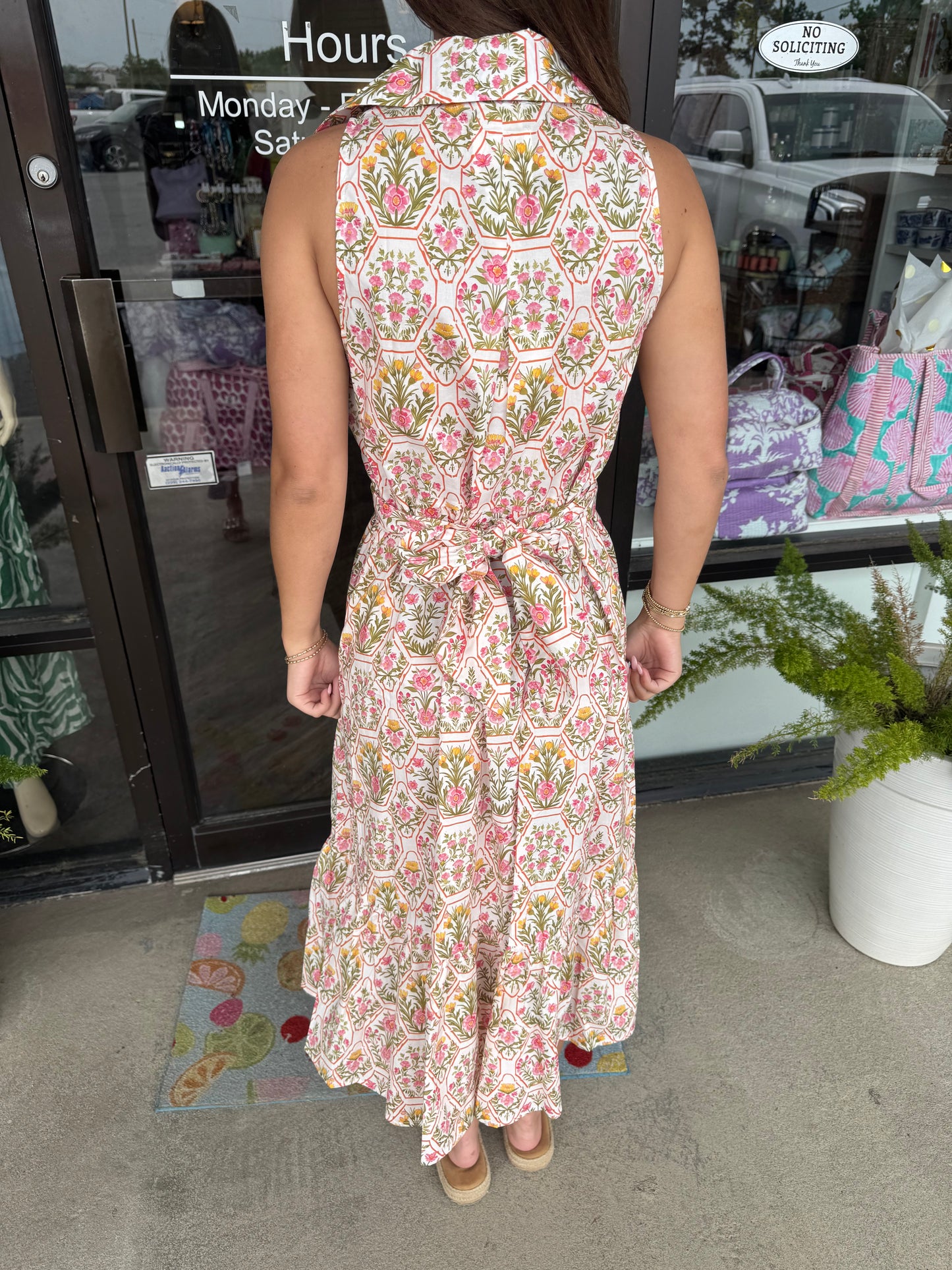 Collar Dahlia Midi Dress