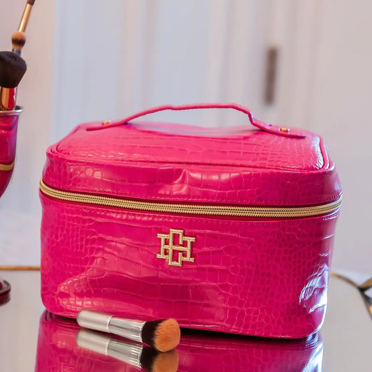 Hampton Train Case Hot Pink Ec