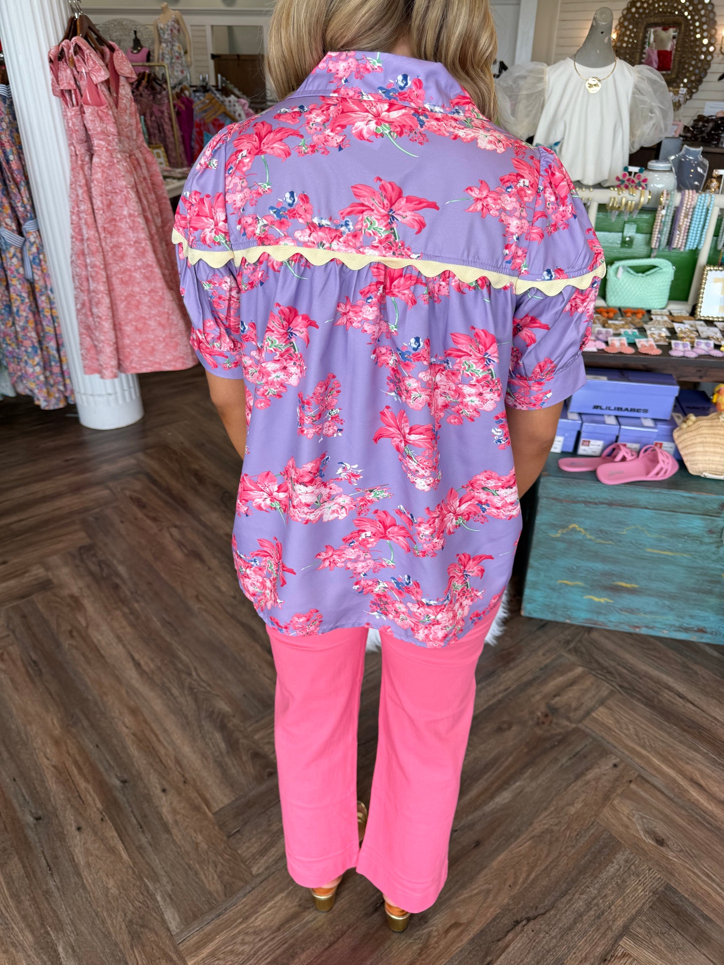 Floral Wave Trim Top: Purple