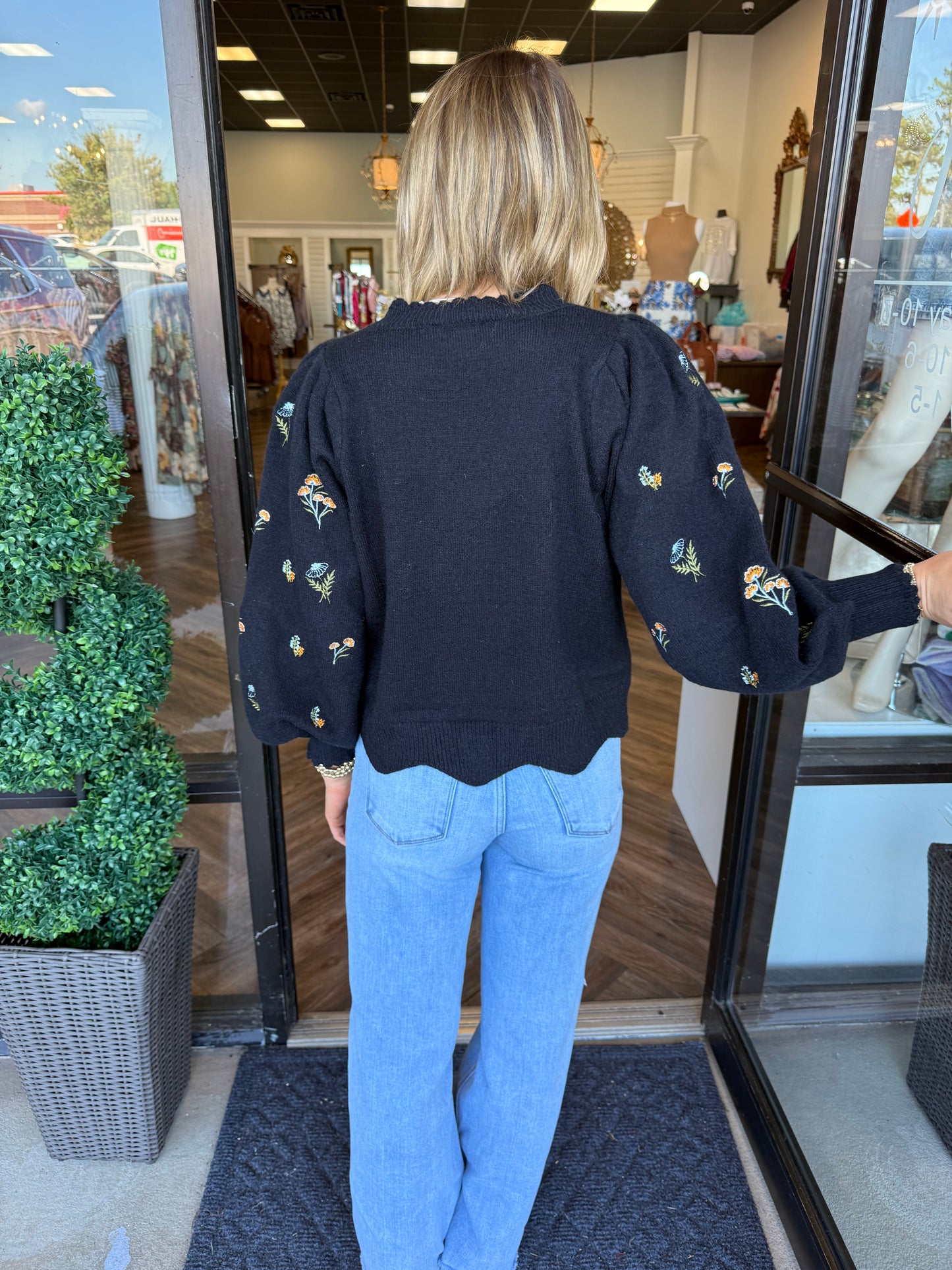 Dainty Flower Black Sweater