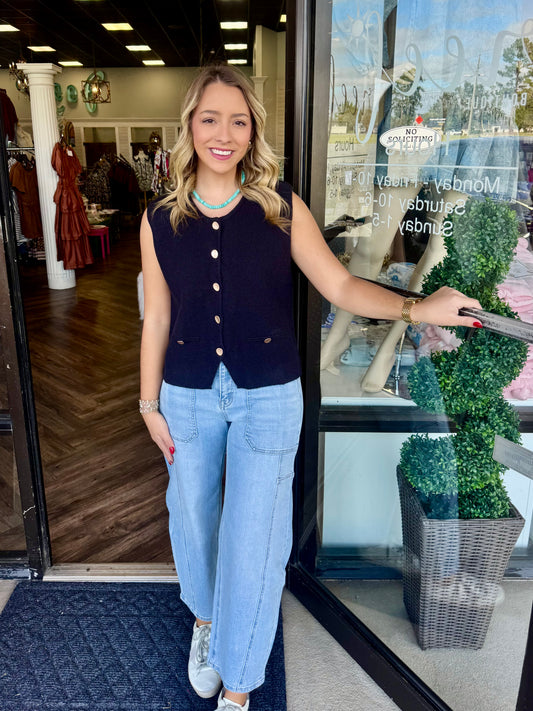 Anna Button Top: Black
