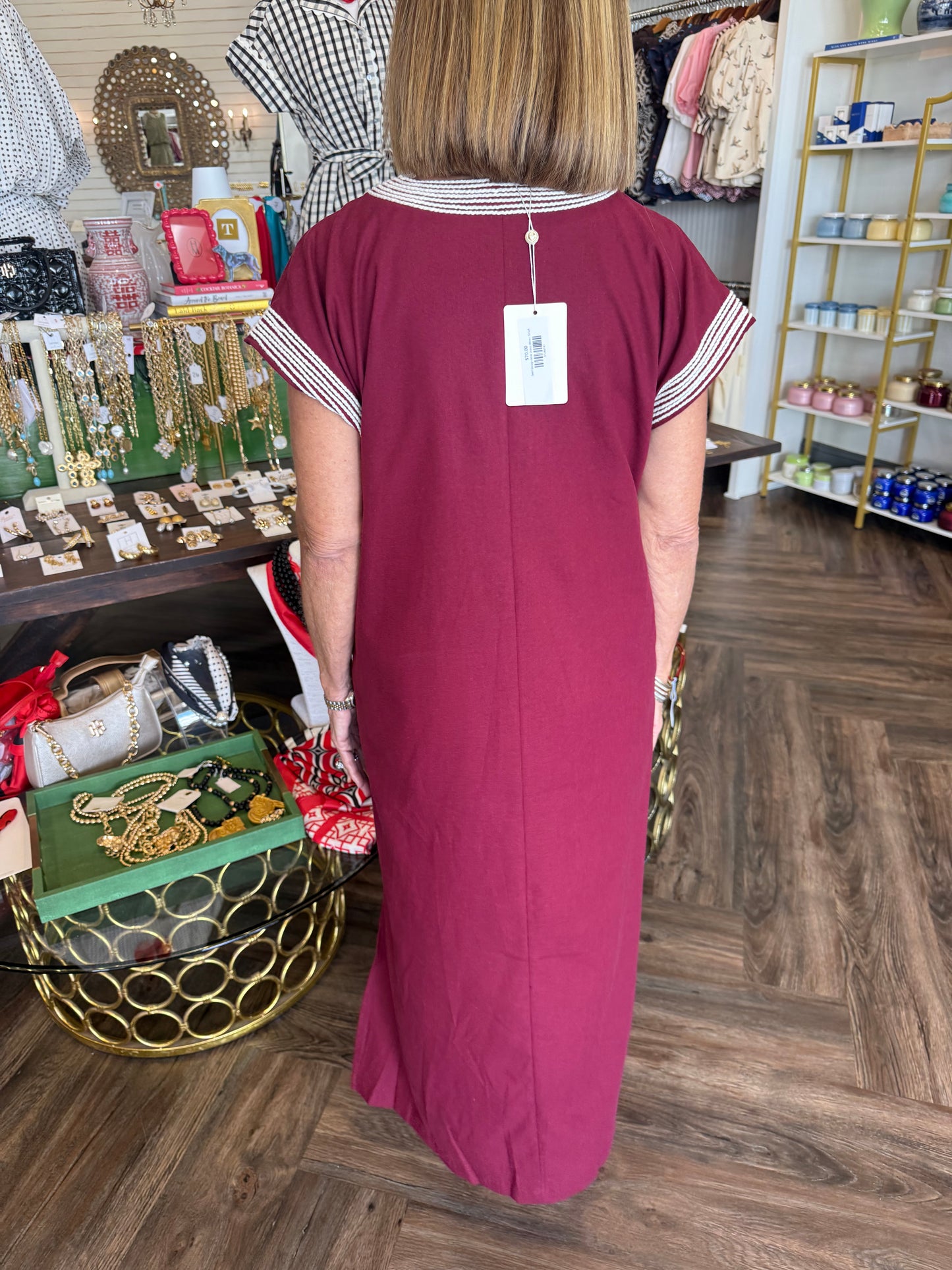 Swirl Design Midi Dress: Wine
