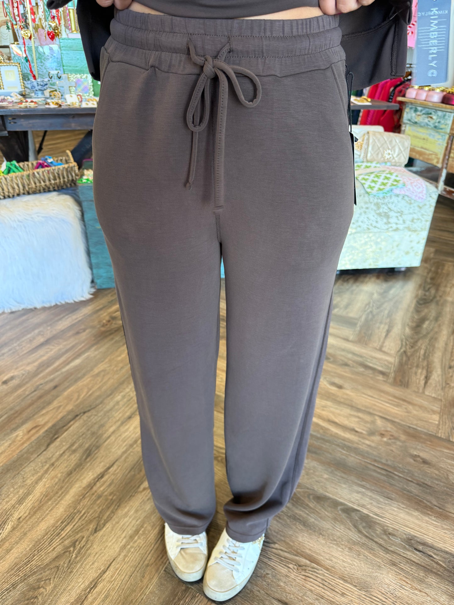 Butter Soft Lounge Set: Brown