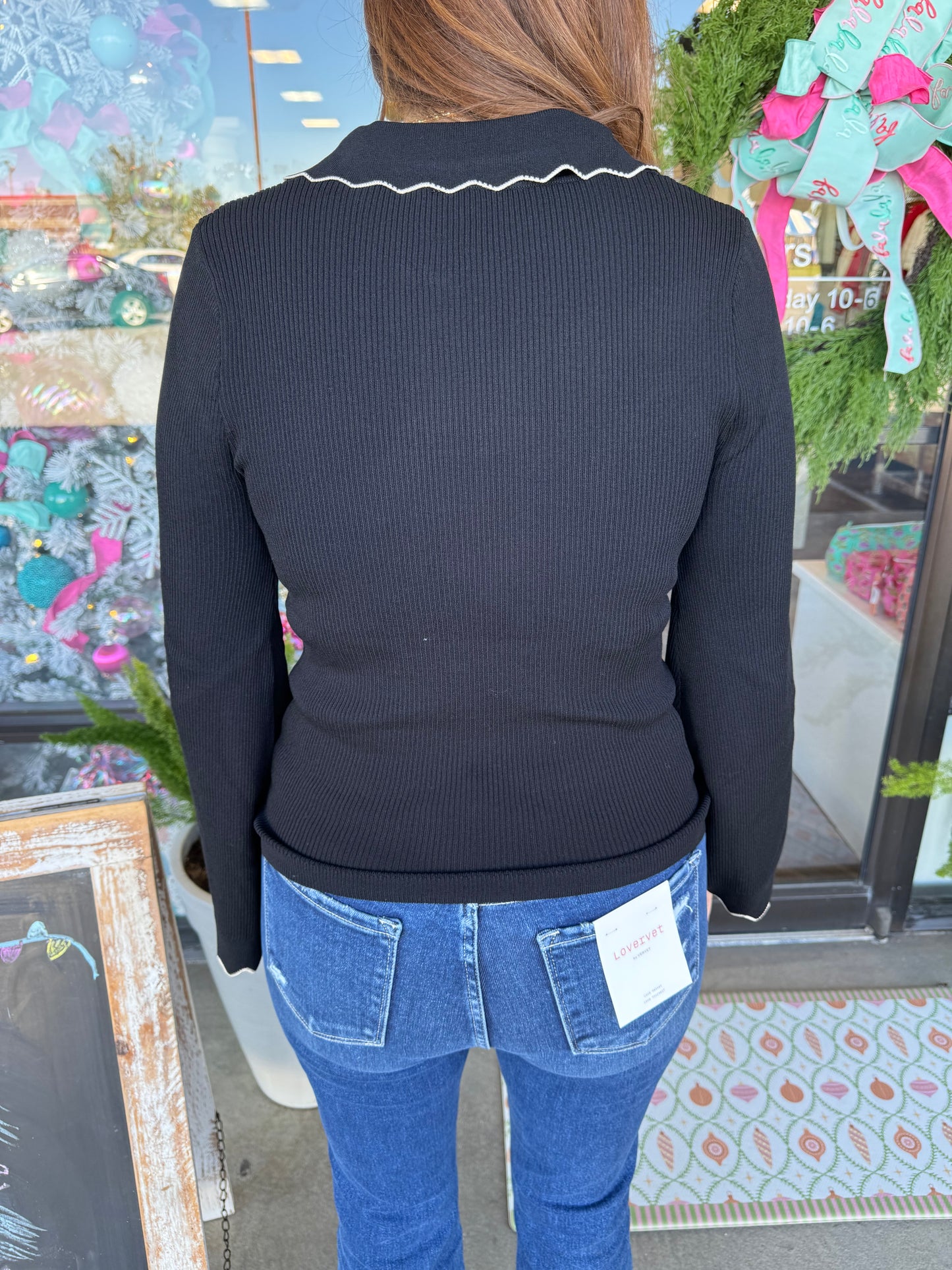 Black Scalloped Rib Knit Top