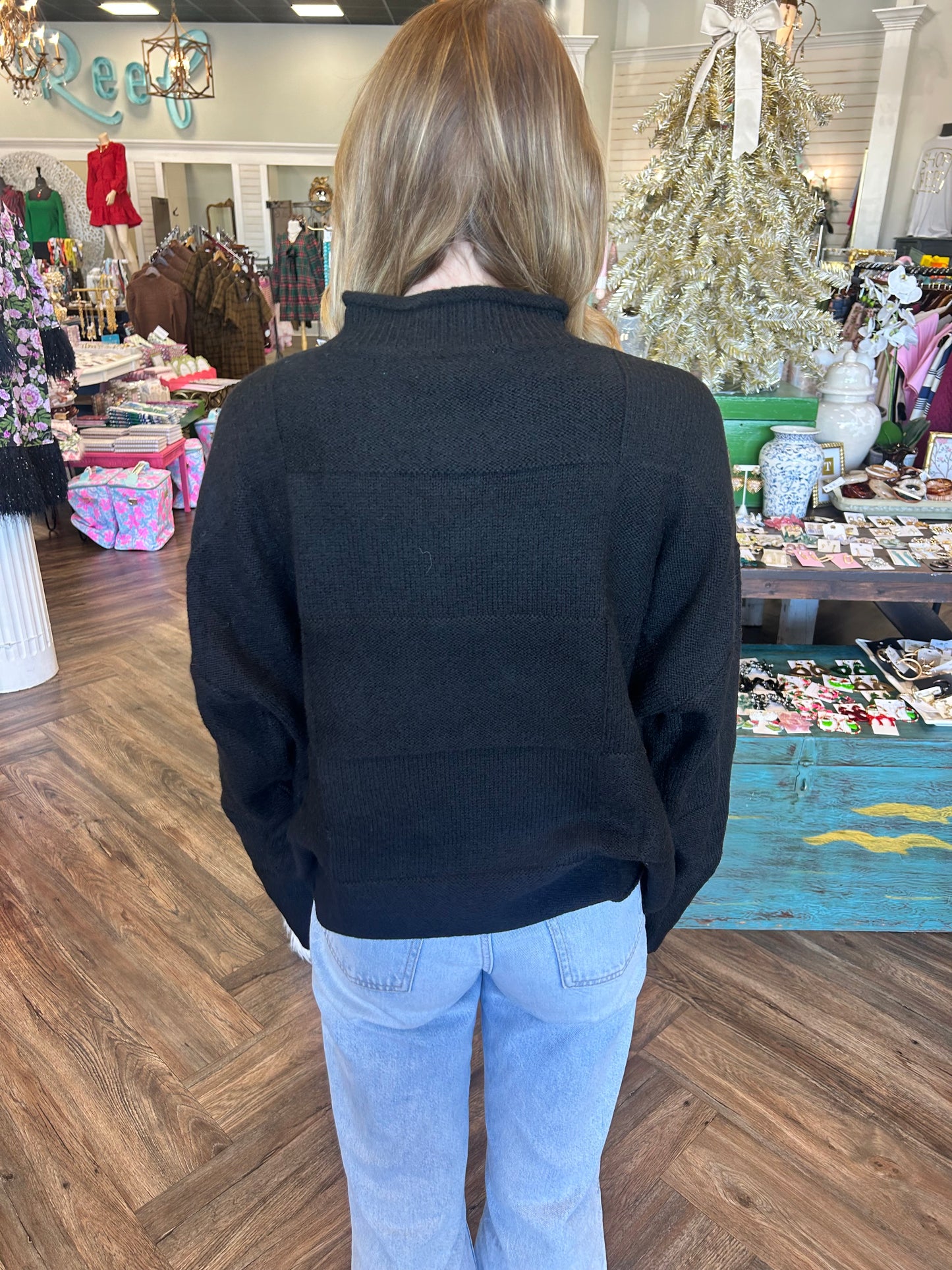 Ryleigh Sweater: Black