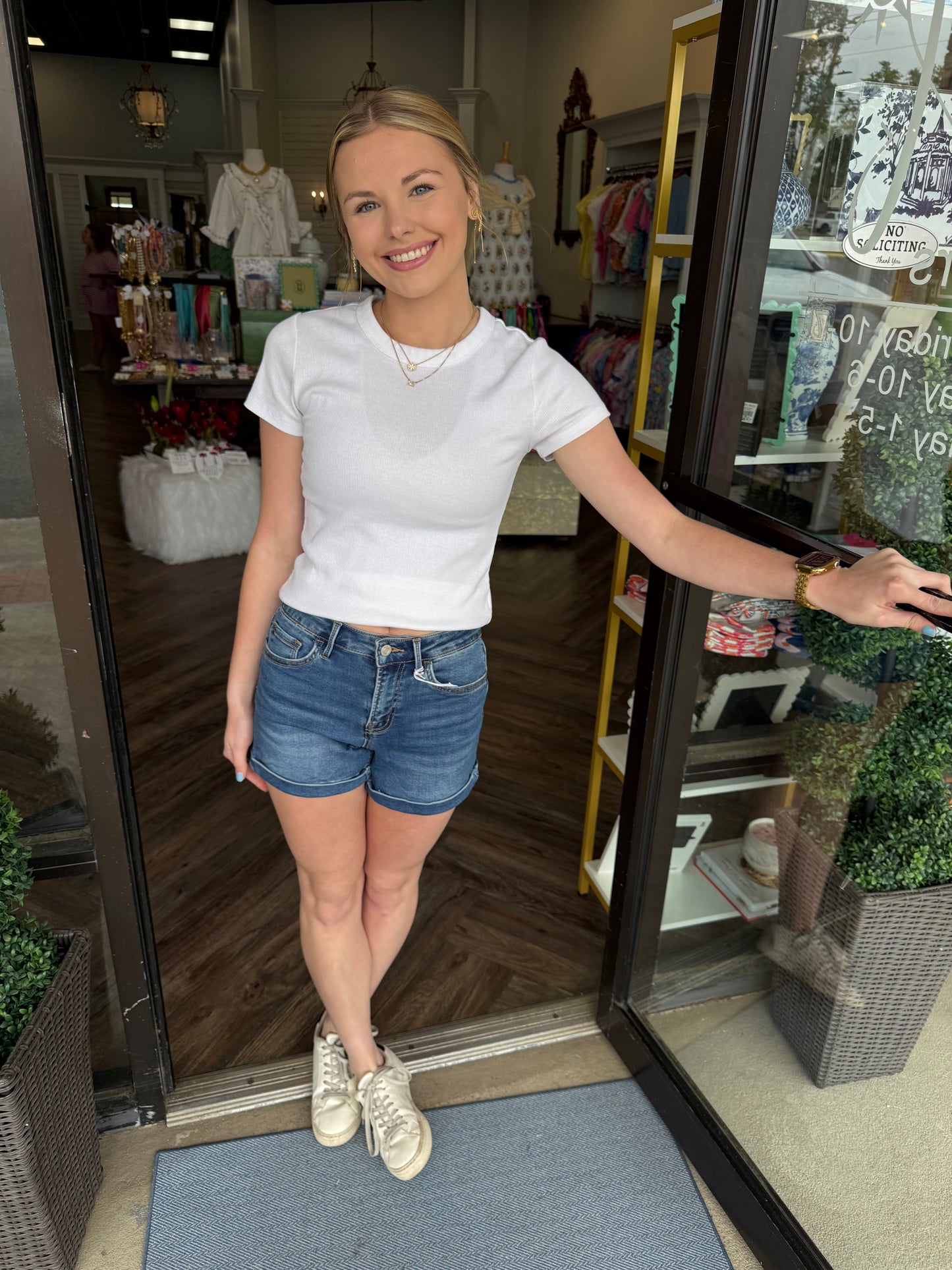 Vervet Medium Wash High Rise Shorts