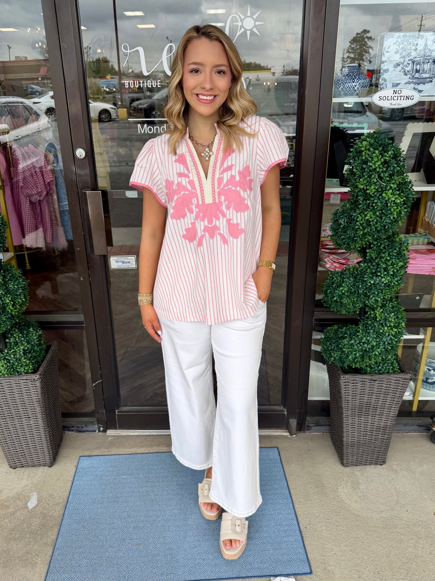 Abstract Applique Top: Pink