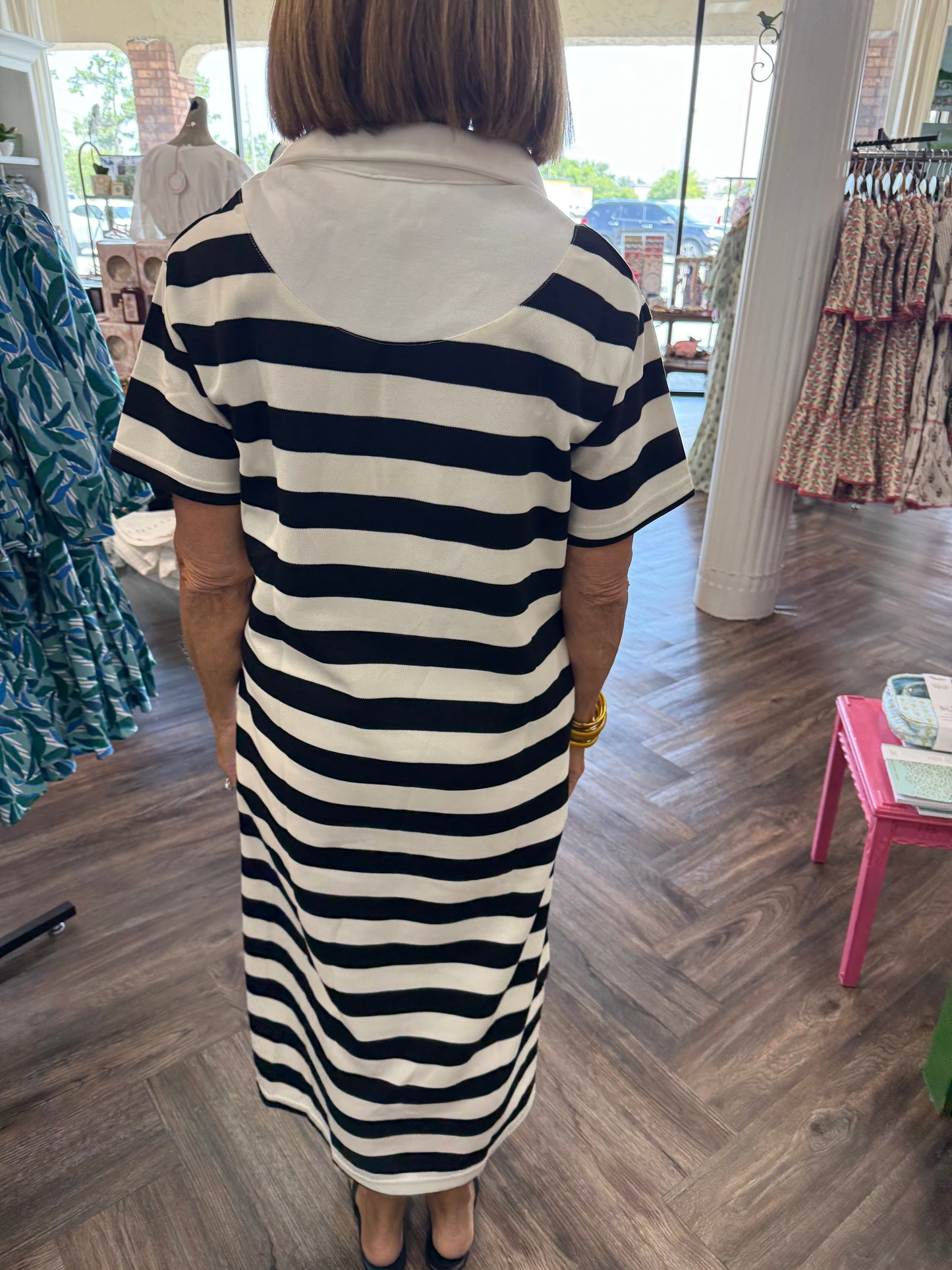 Sarah Black & White Collar Midi Dress
