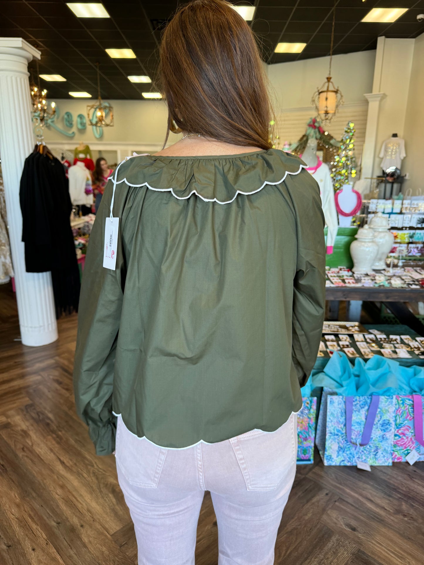 Scalloped Collar Puff Blouse: Olive