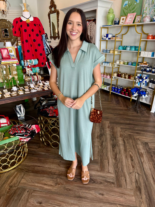 Everyday Luxe Midi Dress: Kale