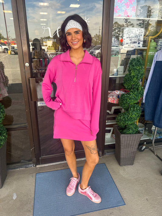 Mary Square Regan Pullover Set: Pink