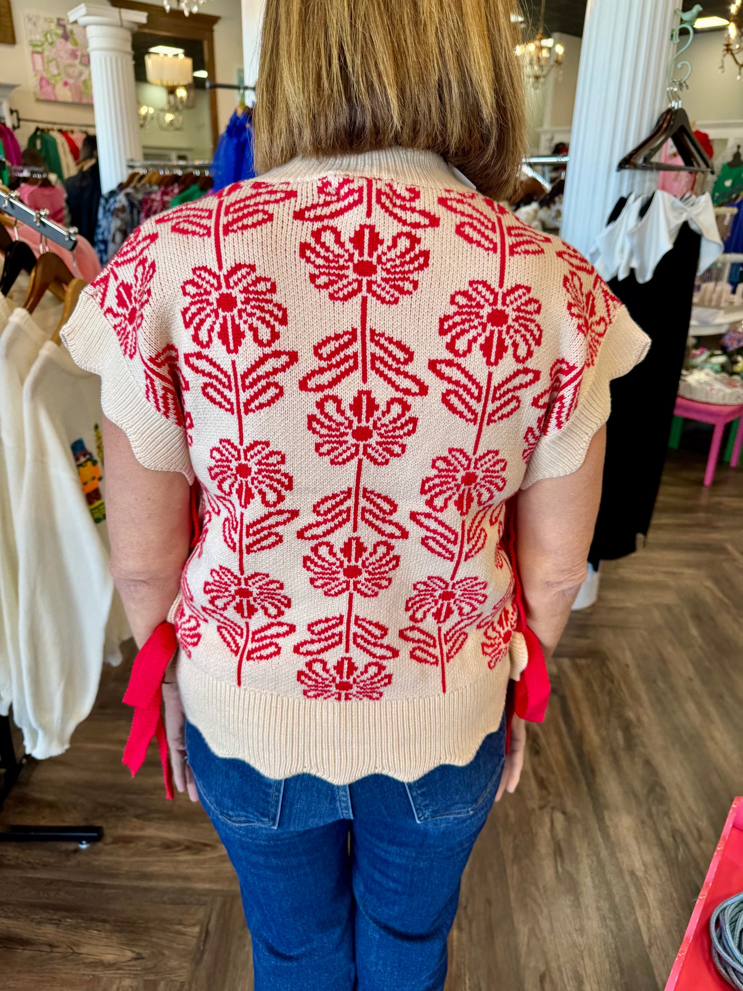 Scalloped Flower Tie Sweater: Red