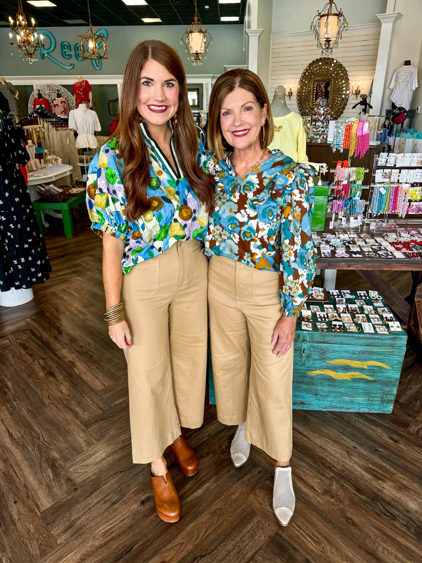 Short Trim Blue Floral Top