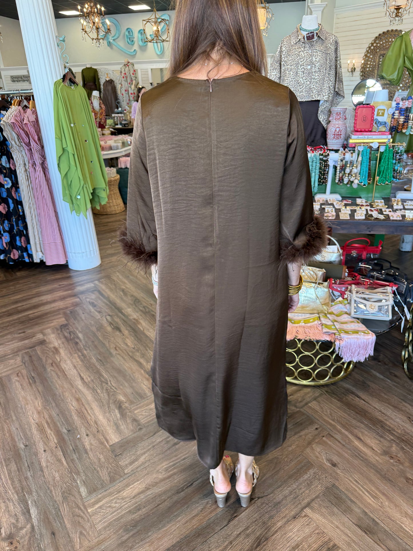 Feathered Elegance Midi Dress: Brown