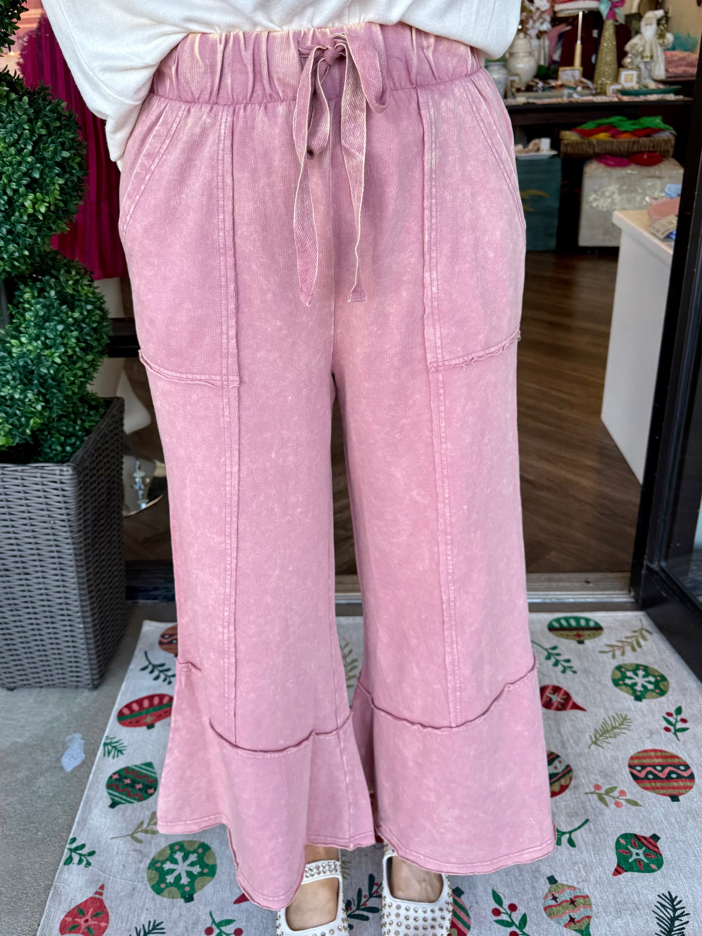 Exposed Hem Pants: Rose