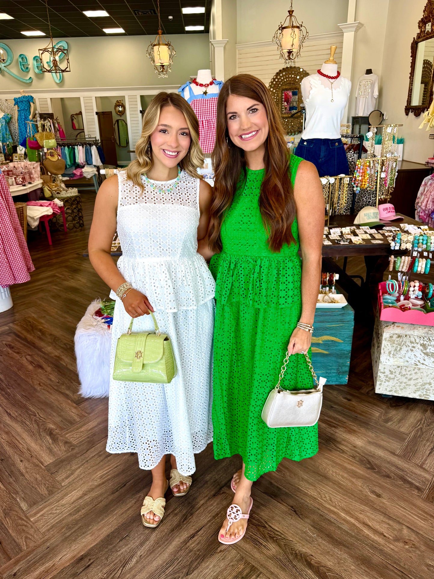 Ella Eyelet Midi Dress: Green