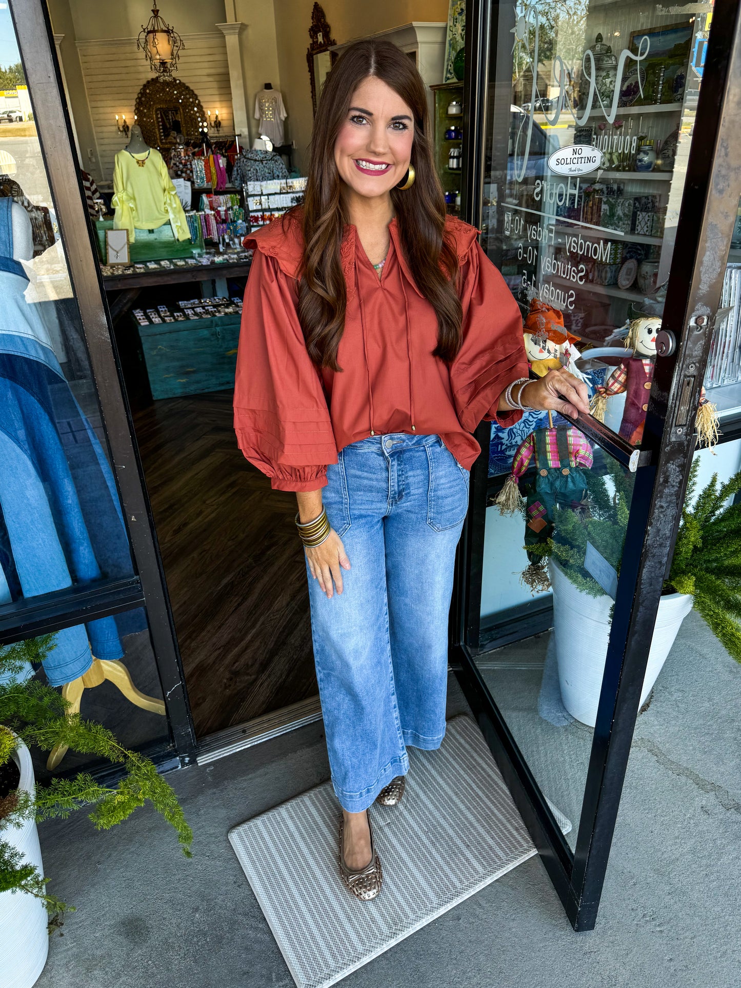 Scalloped Oversized Collar Top: Pumpkin