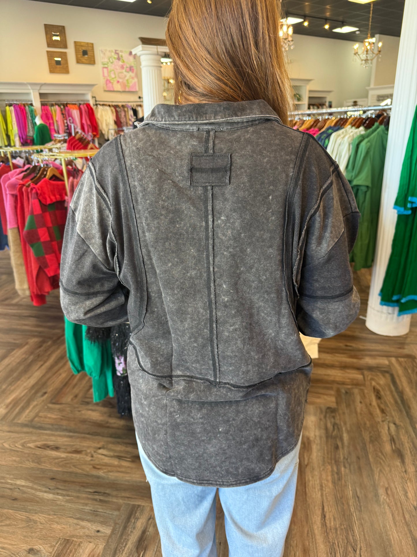 Mineral Wash Top: Black