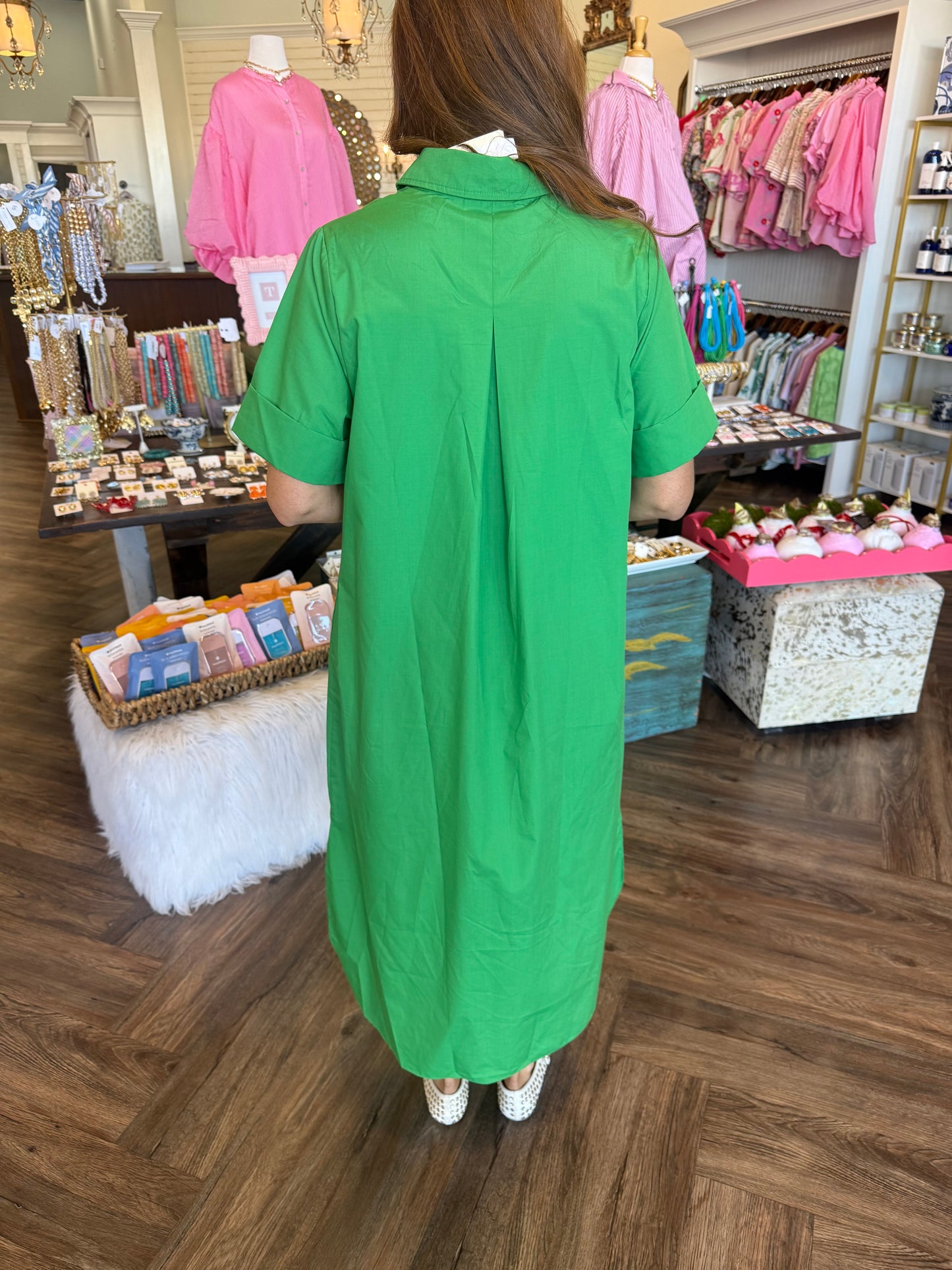 Accent Button Midi Dress: Kelly Green