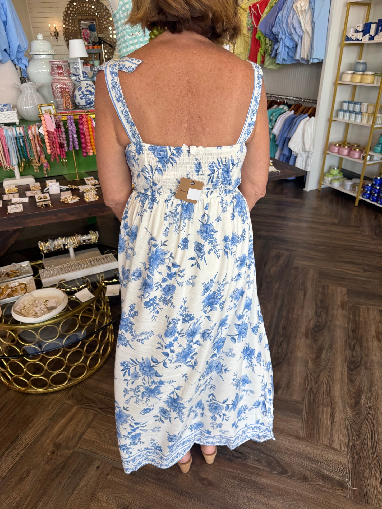 Vintage Floral Tie Midi Dress: Blue