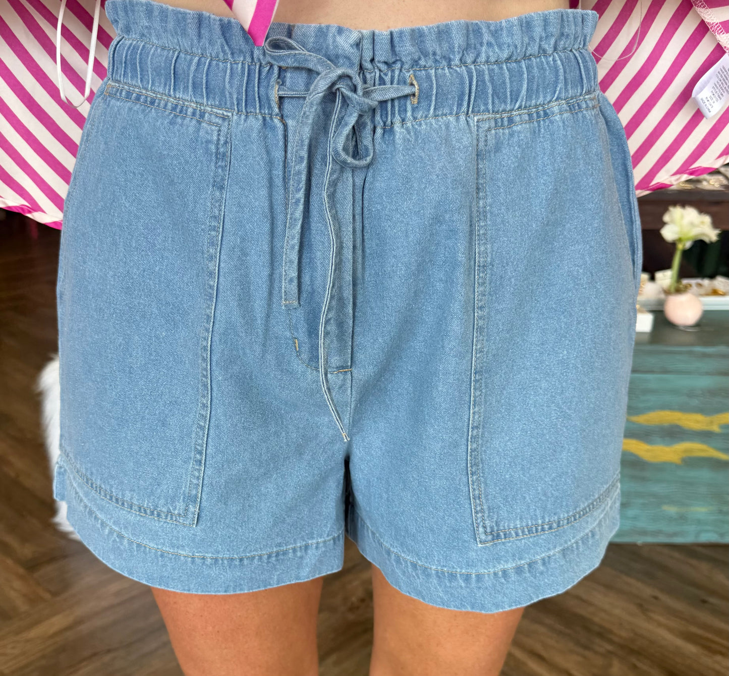 Tie Denim Washed Shorts