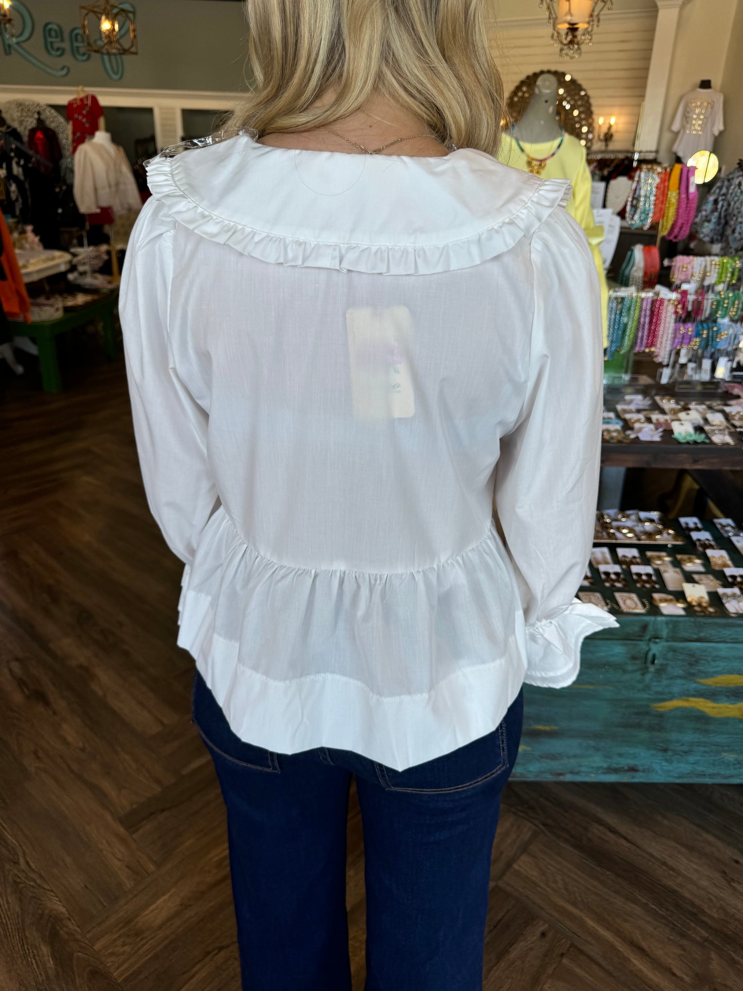 Frilly Collar 3 Bow Top: White