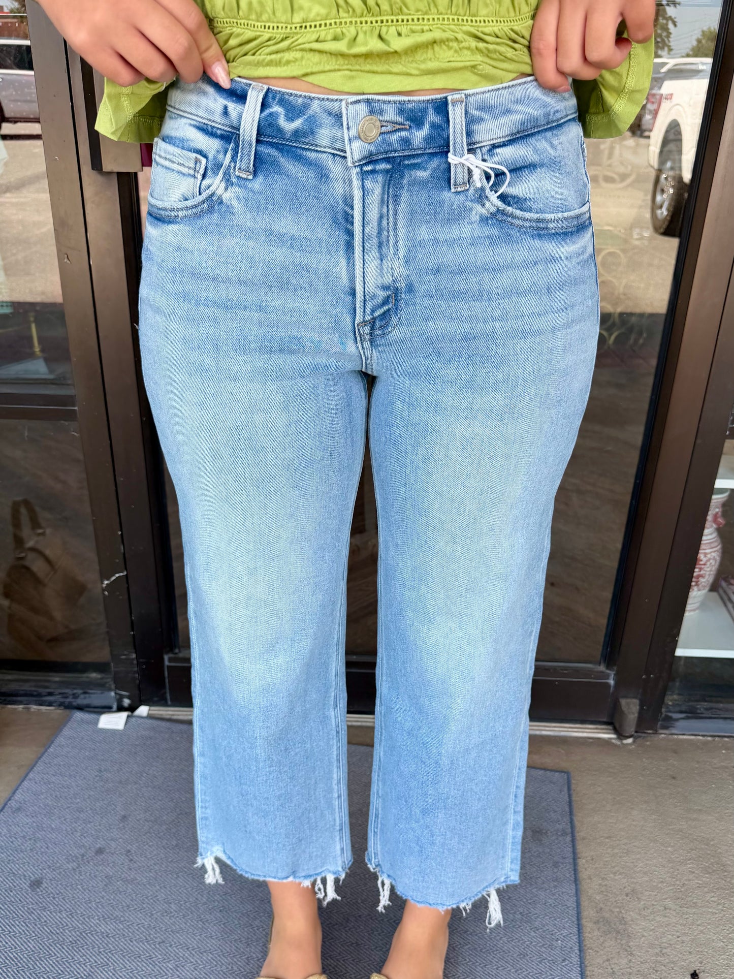 Vervet Distressed Jean: Imaginative