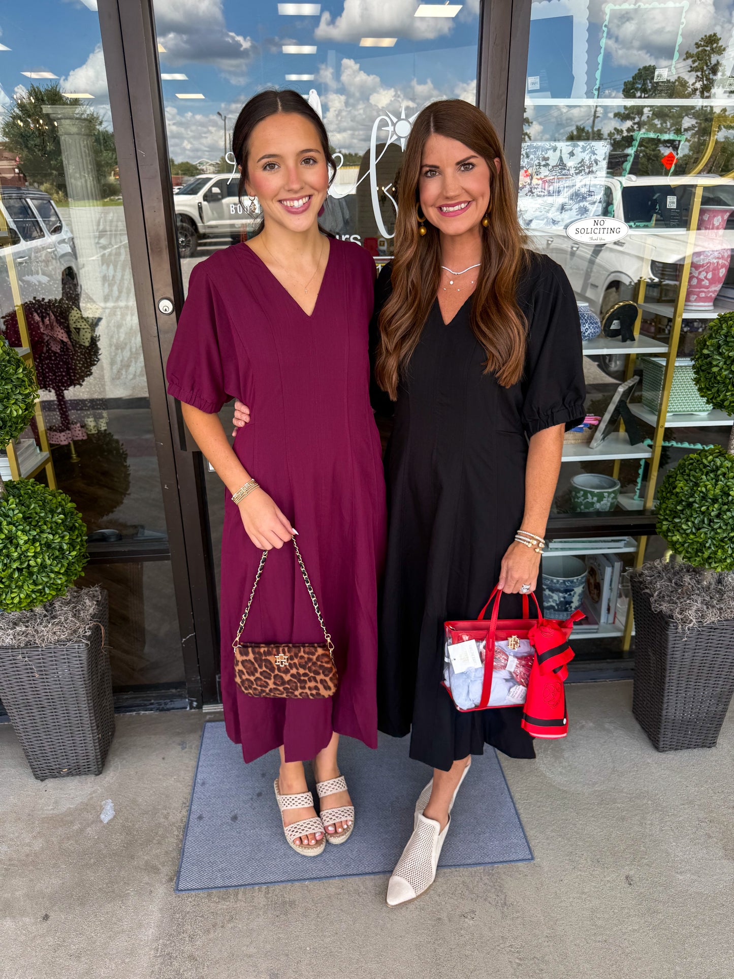 Suzi Solid Midi Dress: Black