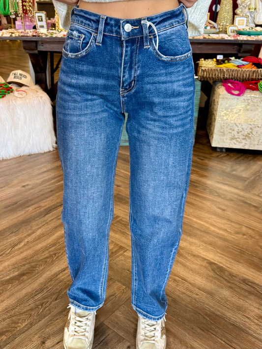 Vervet Dark Barrel Jeans: Reasonable