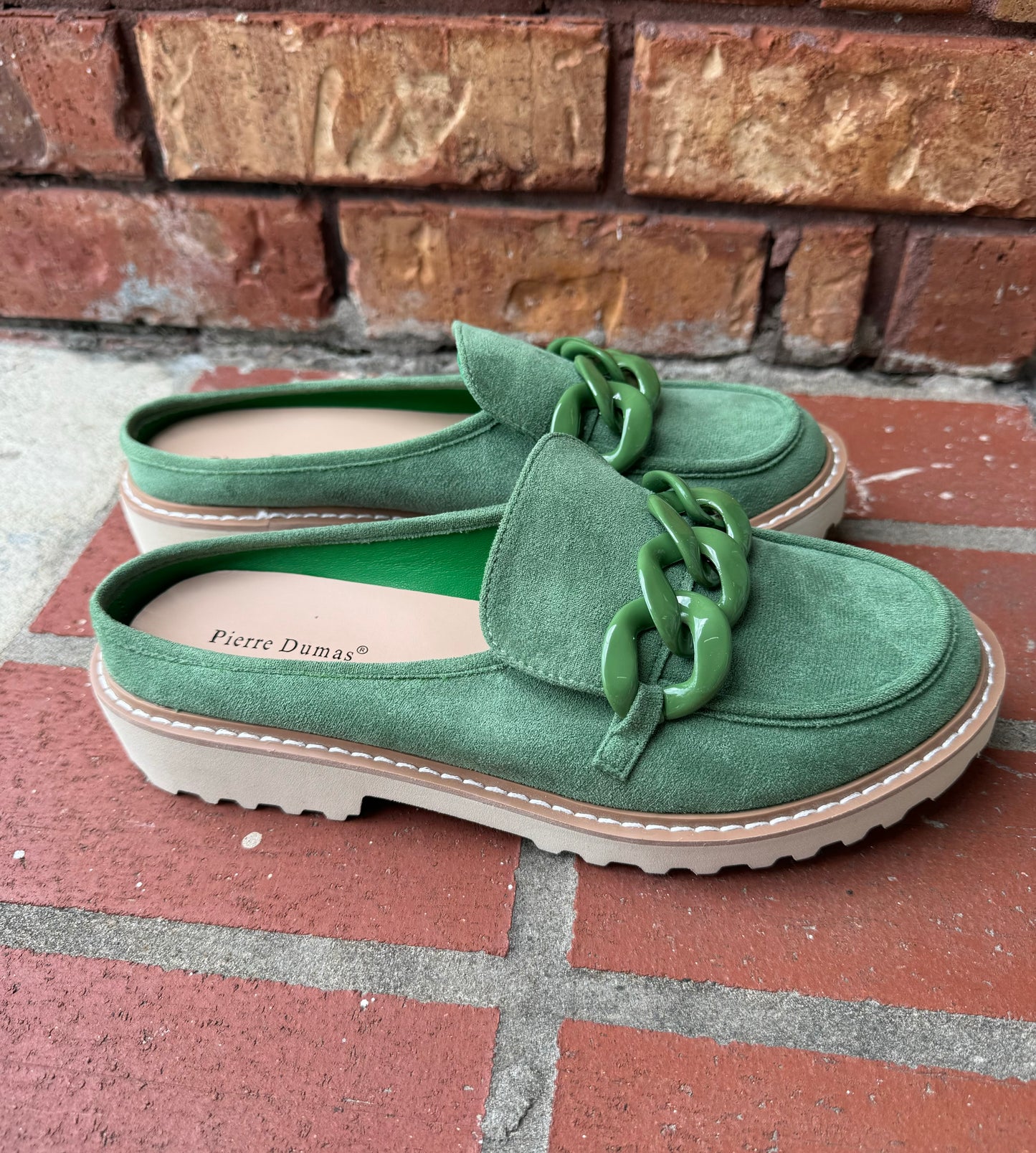 Chain slides: green