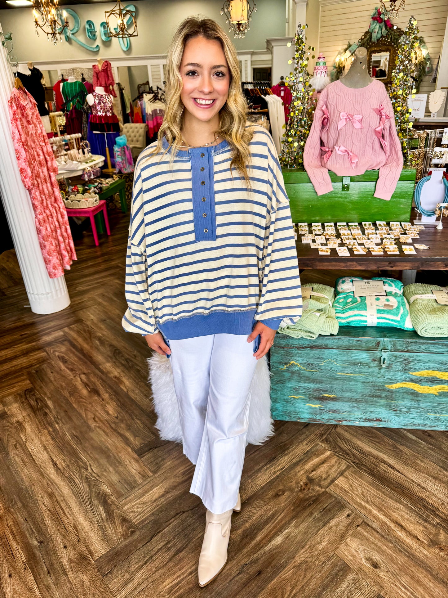 Oversized Stripe Sweatshirt: Blue