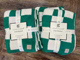 Luxury Soft Blanket: Green Checkered