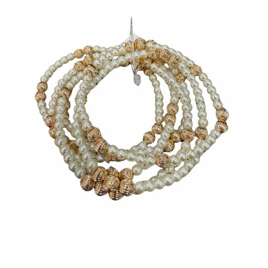 Pearl & Gold Textured Bracelet